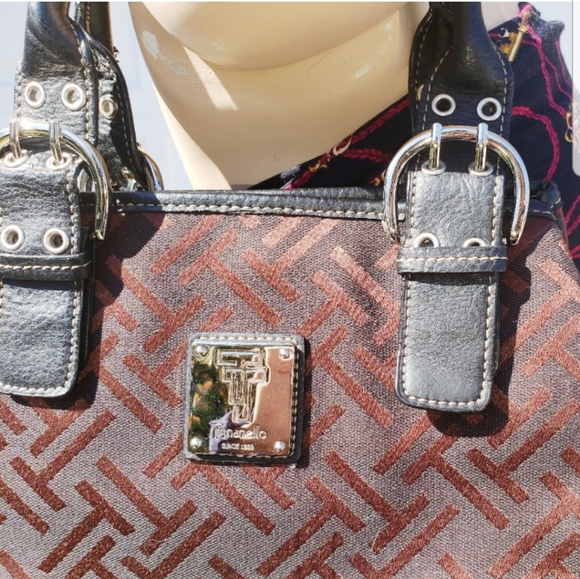 Tiganello Burgandy & Black Pattern Purse - Picture 2 of 4